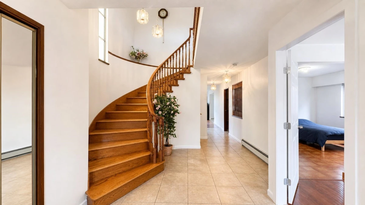 Family Room Photo of 6658 Randolph Avenue, Burnaby, BC