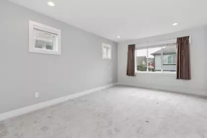Basement Recreation Room Photo of 4668 Robin Lane, Tsawwassen, BC