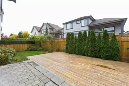 Garden / Landscaping Photo of 4668 Robin Lane, Tsawwassen, BC