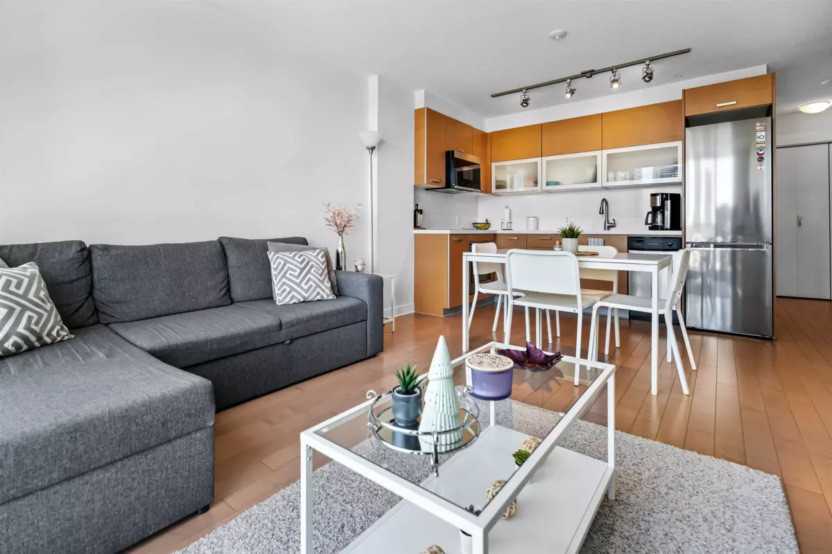 Family Room Photo of 1302 10777 University Drive, Surrey, BC