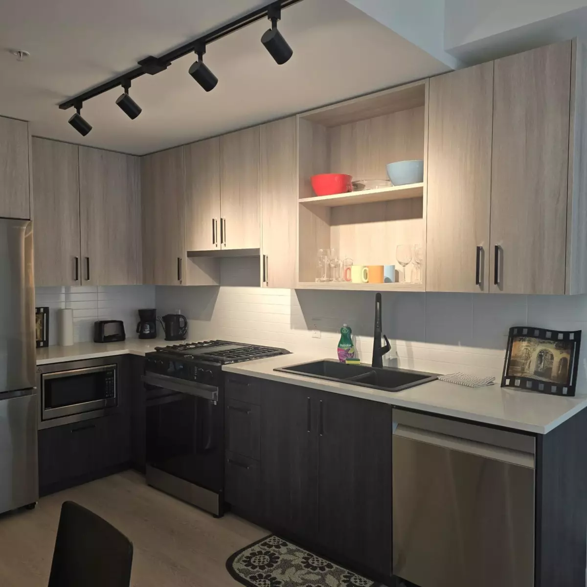 Dining Area Photo of 411 1100 Clarke Road, Port Moody, BC