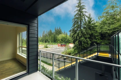 Hallway Photo of 206 3594 Malsum Drive, North Vancouver, BC