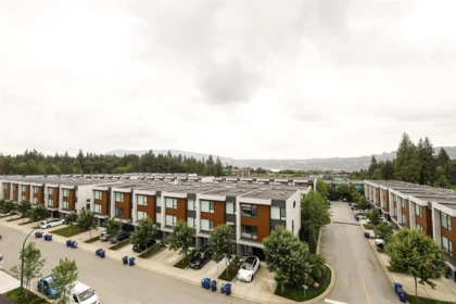 Outdoor Patio Photo of 206 3594 Malsum Drive, North Vancouver, BC