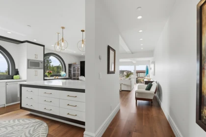 Pantry Photo of 101 15219 Royal Avenue, White Rock, BC