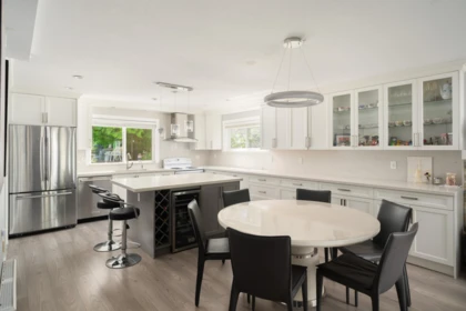 Kitchen Photo of 1722 145a Street, Surrey, BC