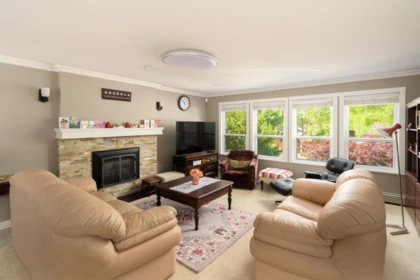 1722 145a Street, Surrey, BC, Surrey — Single Family Residence for sale