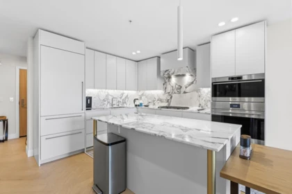 Breakfast Nook Photo of 310 3668 W 10th Avenue, Vancouver, BC