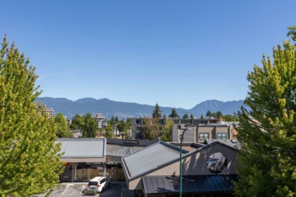 310 3668 W 10th Avenue, Vancouver, BC, Vancouver — Apartment/Condo for sale