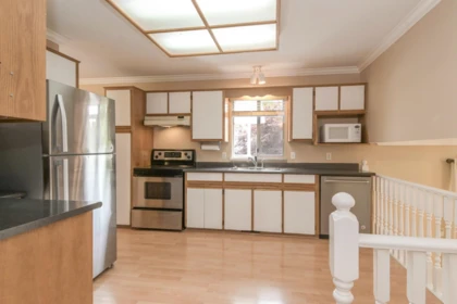 Kitchen Island Photo of 6322 171a Street, Surrey, BC