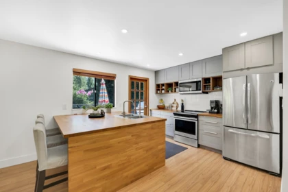 Kitchen Photo of 40011 Plateau Drive, Squamish, BC