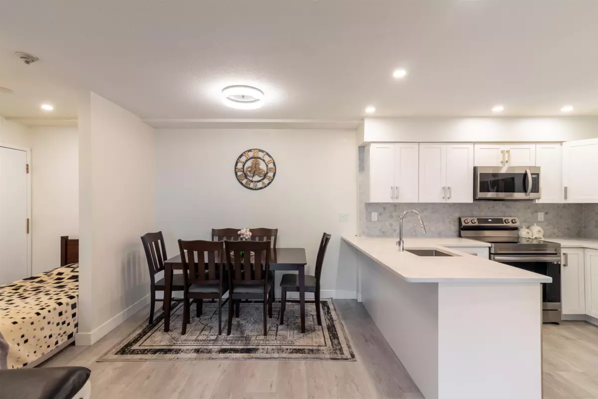 Dining Area Photo of 12 7115 134 Street, Surrey, BC