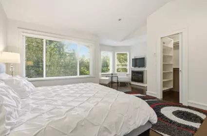 Breakfast Nook Photo of 1017 Canyon Boulevard, North Vancouver, BC