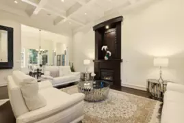 1017 Canyon Boulevard, North Vancouver, BC