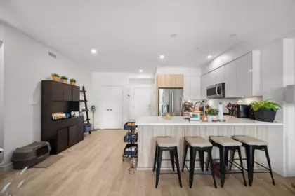 Kitchen Island Photo of 410 2649 James Street, Abbotsford, BC