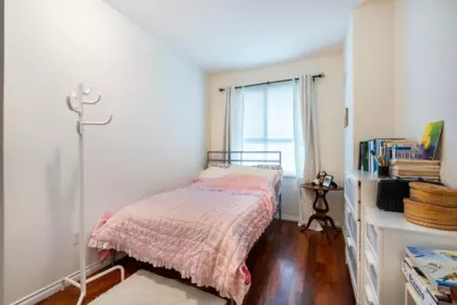Hallway Photo of 113 1465 Parkway Boulevard, Coquitlam, BC