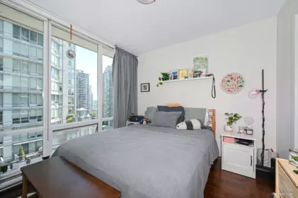Office / Den Photo of 1107 565 Smithe Street, Vancouver, BC