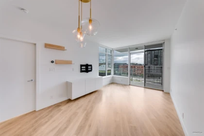 615 3557 Sawmill Crescent, Vancouver, BC, Vancouver — Apartment/Condo for sale