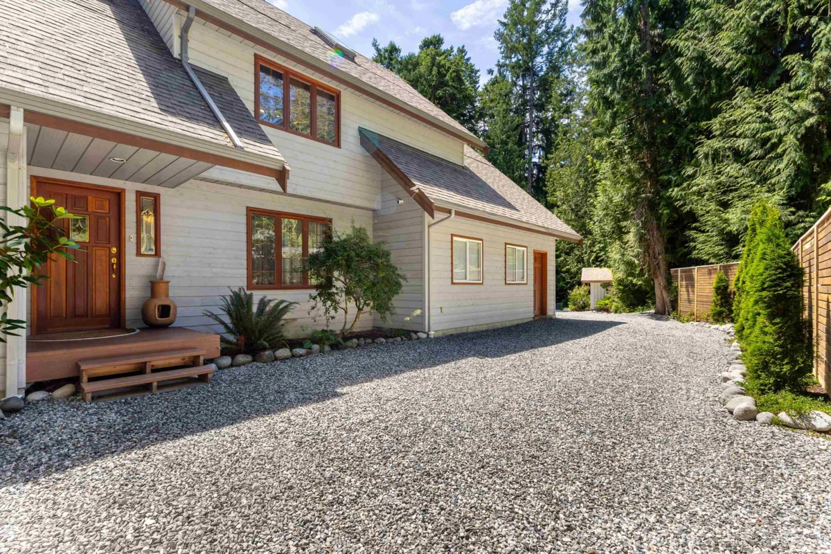 Exterior Rear Photo of 1484 Henderson Avenue, Roberts Creek, BC