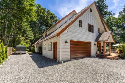 Aerial View of 1484 Henderson Avenue, Roberts Creek, BC