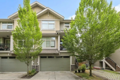 52 22225 50 Avenue, Langley, BC, Langley — Townhouse for sale