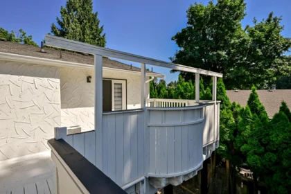 Laundry Room Photo of 34580 Merlin Drive, Abbotsford, BC