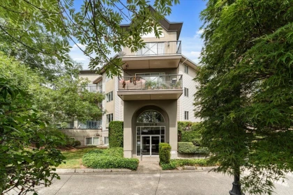 222 32725 George Ferguson Way, Abbotsford, BC, Abbotsford — Apartment/Condo for sale