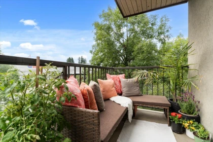 Primary Bedroom Photo of 222 32725 George Ferguson Way, Abbotsford, BC