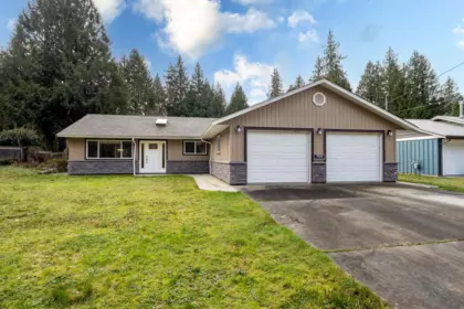 7929 Southwood Road, Halfmoon Bay, BC, Halfmoon Bay — Single Family Residence for sale
