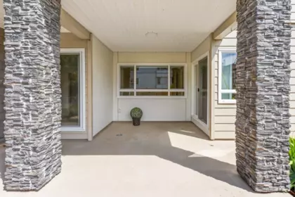 Outdoor Deck Photo of 104 1371 Foster Street, White Rock, BC