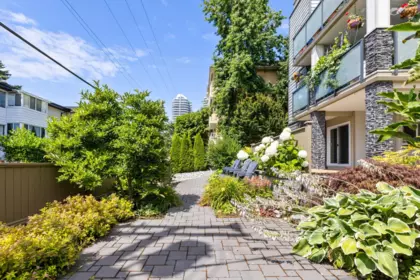 Swimming Pool Photo of 104 1371 Foster Street, White Rock, BC