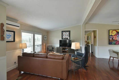 5987 Harbour Way, Sechelt, BC, Sechelt — Single Family Residence for sale