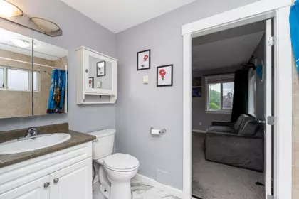 Bedroom 3 Photo of 27144 25a Avenue, Langley, BC