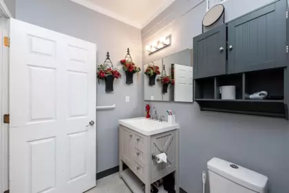 Entry Foyer Photo of 27144 25a Avenue, Langley, BC