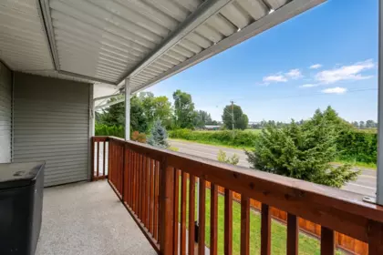 Hot Tub / Spa Photo of 27144 25a Avenue, Langley, BC