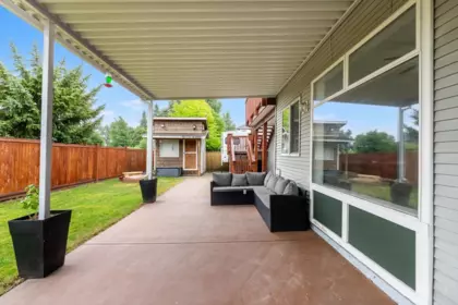 Outdoor Kitchen Photo of 27144 25a Avenue, Langley, BC