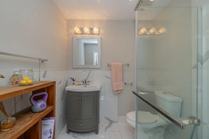 Primary Bedroom Photo of 23942 Fern Crescent, Maple Ridge, BC