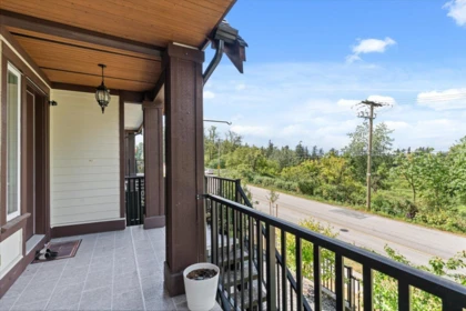 Kitchen Photo of 10166 Jackson Road, Maple Ridge, BC