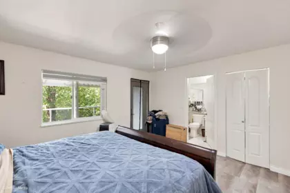 Laundry Room Photo of 13755 93a Avenue, Surrey, BC