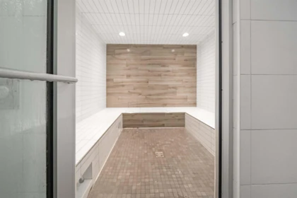 Swimming Pool Photo of 3703 657 Whiting Way, Coquitlam, BC