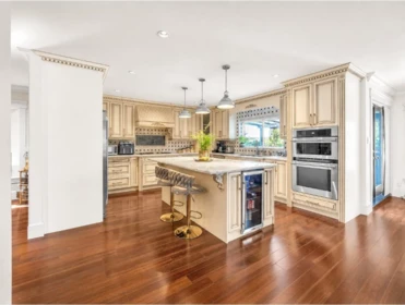 3263 Norwood Avenue, North Vancouver, BC, North Vancouver — Single Family Residence for sale