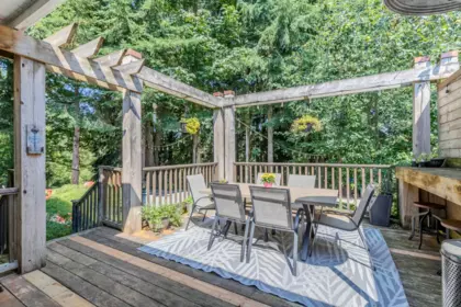 Outdoor Kitchen Photo of 35159 Mcewen Avenue, Mission, BC