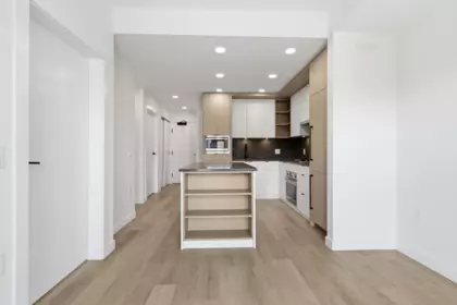 404 2268 E Broadway, Vancouver, BC, Vancouver — Apartment/Condo for sale