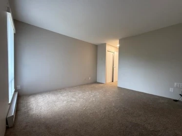 Breakfast Nook Photo of 411 13501 96 Avenue, Surrey, BC