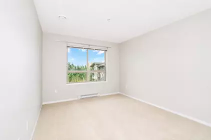 Breakfast Nook Photo of 405 3110 Dayanee Springs Boulevard, Coquitlam, BC