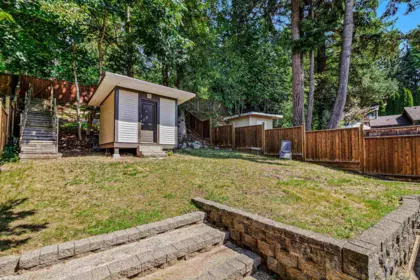 Garden / Landscaping Photo of 34981 Bernina Court, Abbotsford, BC