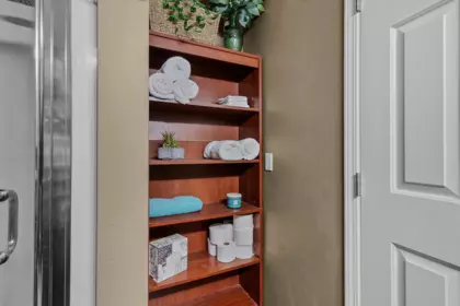 Laundry Room Photo of 34981 Bernina Court, Abbotsford, BC