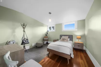 Office / Den Photo of 511 176 Street, Surrey, BC
