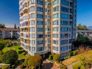 1601 3190 Gladwin Road, Abbotsford, BC, Abbotsford — Apartment/Condo for sale