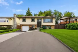 11926 77a Avenue, Surrey, BC