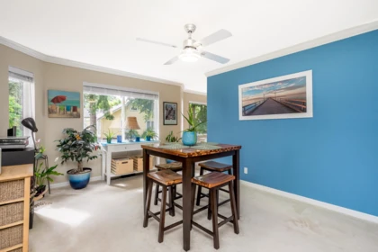 Primary Bedroom Photo of 201 14934 Thrift Avenue, White Rock, BC